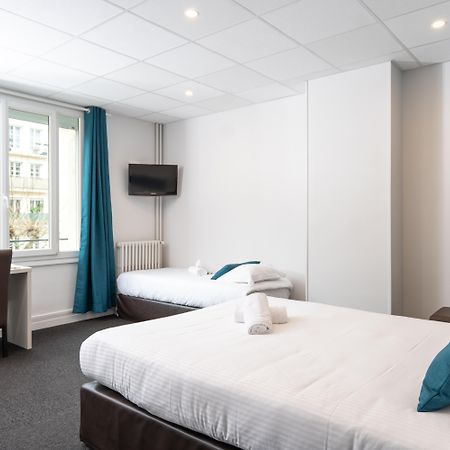 Logis Hotel Du Chateau Caen Bagian luar foto
