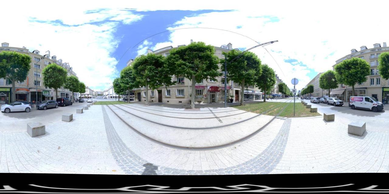 Logis Hotel Du Chateau Caen Bagian luar foto
