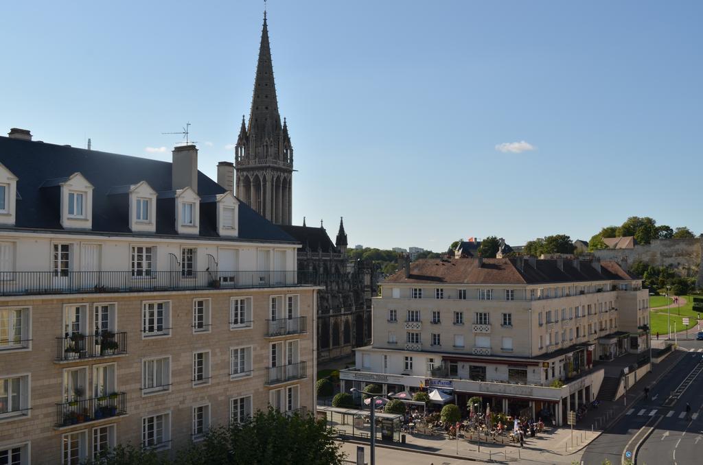 Logis Hotel Du Chateau Caen Bagian luar foto
